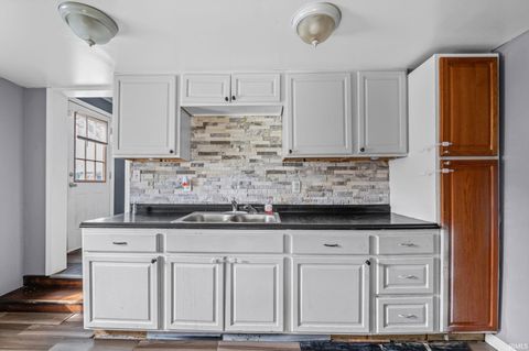 Tiny photo for 3825 S County Road 400 W, Logansport, IN 46947 (MLS # 202610423)