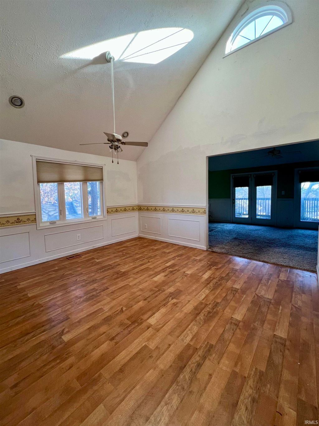 Photo of 9531 S Harbour Pointe Drive, Bloomington, IN 47401 (MLS # 202548696)