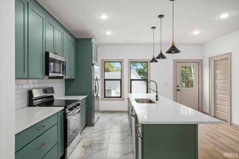 Tiny photo for 603 S 3rd Street, Lafayette, IN 47905 (MLS # 202543783)