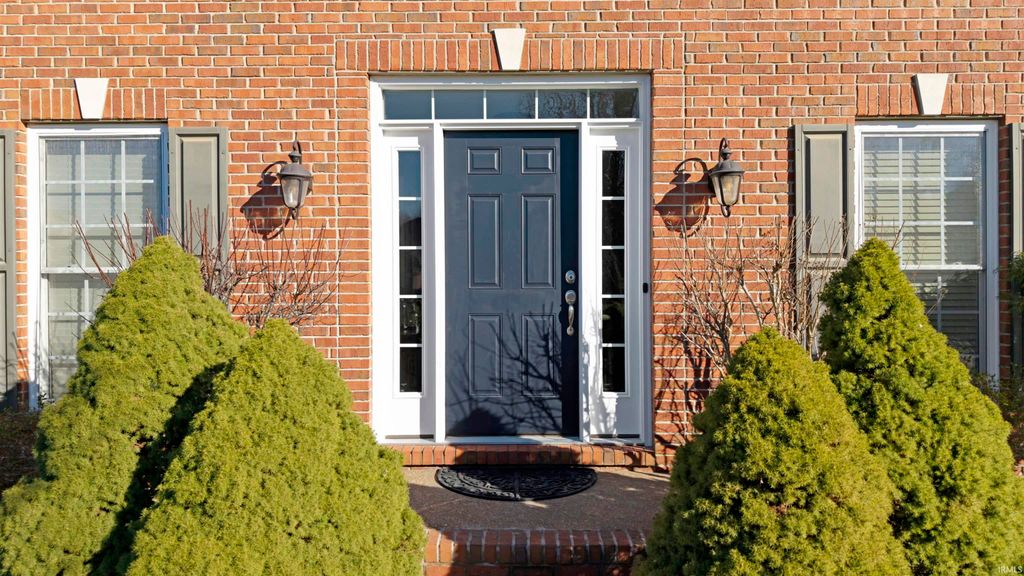 Photo of 4350 Wynbrooke Court, Newburgh, IN 47630 (MLS # 202603188)