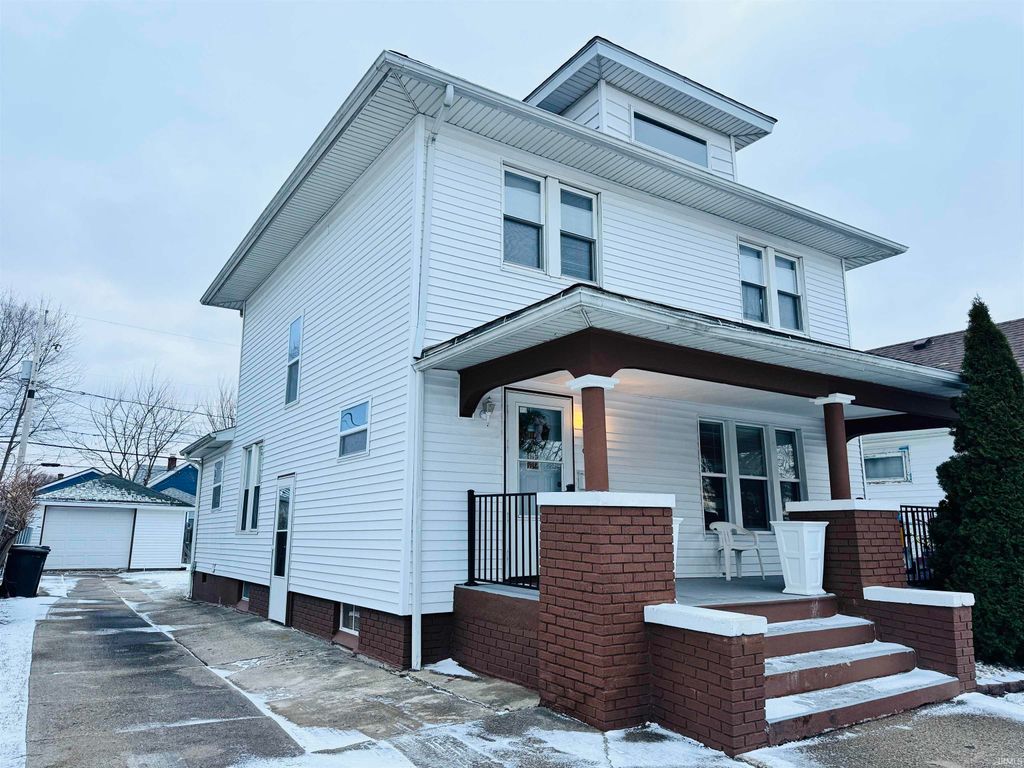 Photo of 606 S Bendix Street, South Bend, IN 46619 (MLS # 202601322)