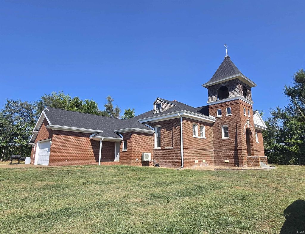 Photo of 7920 Weilbrenner Road, Mount Vernon, IN 47620 (MLS # 202538041)