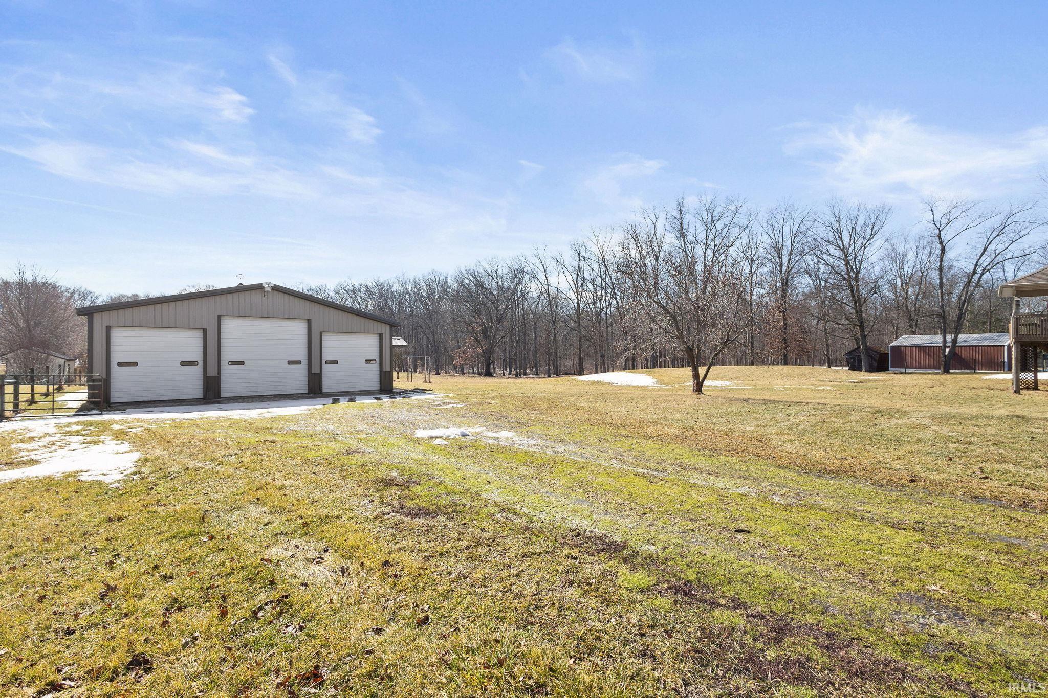 Goshen, Indiana 46528, United States, 4 Bedrooms Bedrooms, ,4 BathroomsBathrooms,Residential,Active,77851