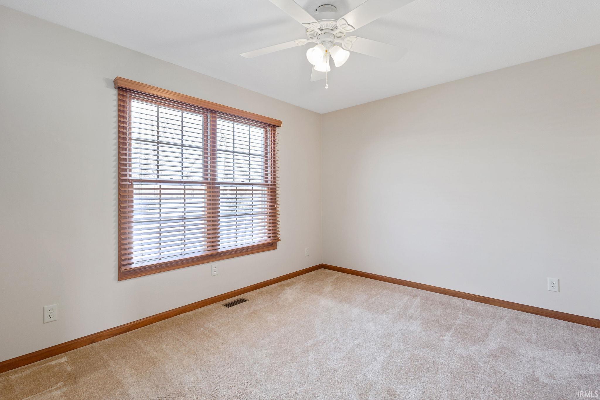 Goshen, Indiana 46528, United States, 4 Bedrooms Bedrooms, ,4 BathroomsBathrooms,Residential,Active,77851