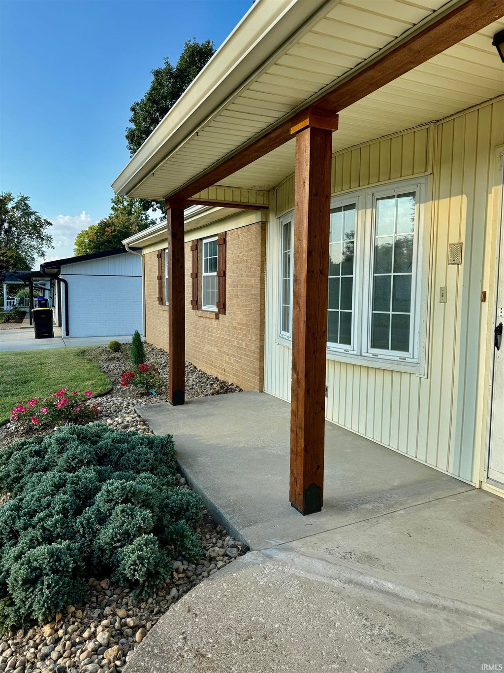 Photo of 404 S Hickory Drive, Bloomington, IN 47403 (MLS # 202621504)