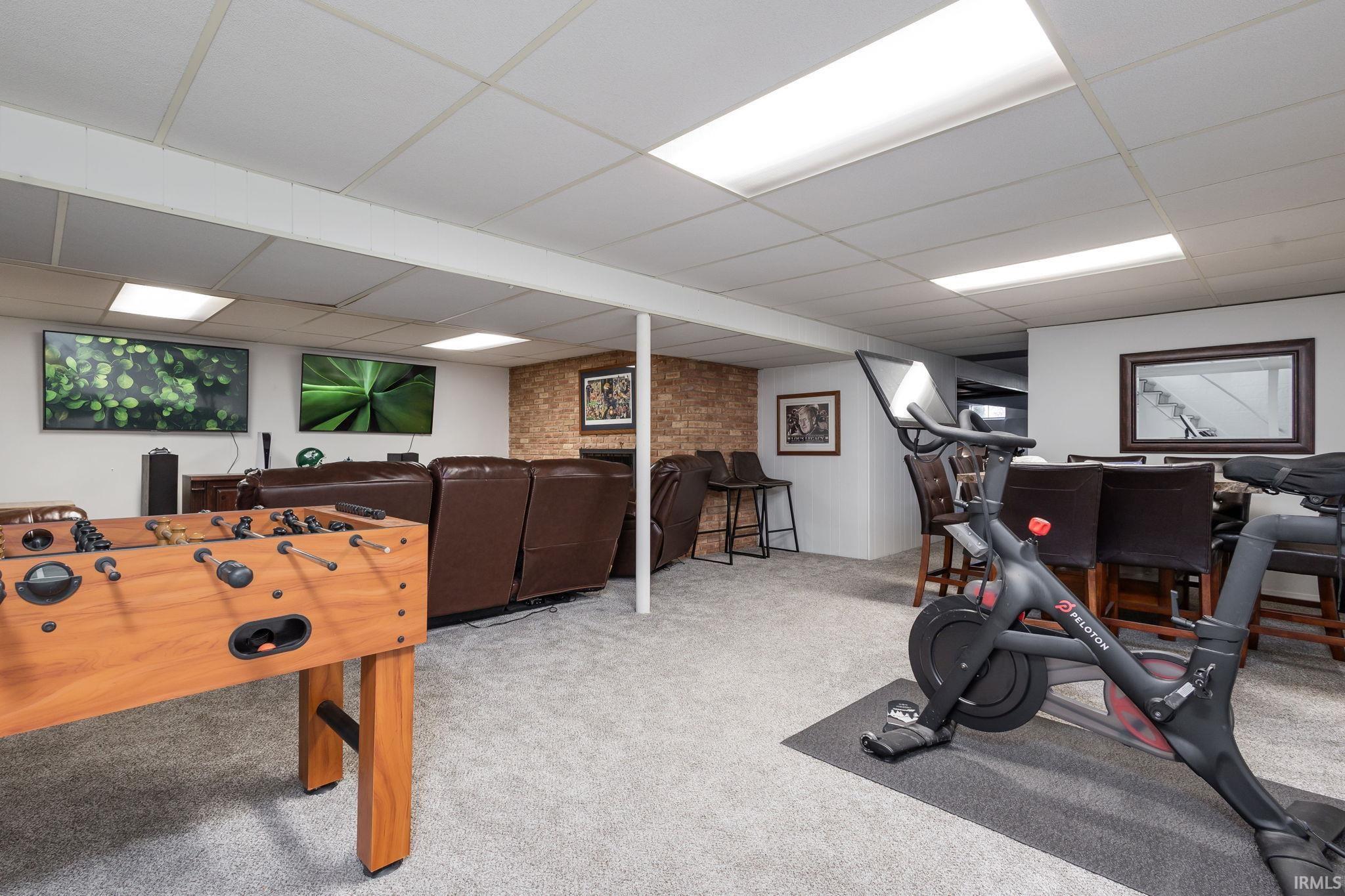 Elkhart, Indiana 46514, United States, 3 Bedrooms Bedrooms, ,3 BathroomsBathrooms,Residential,Active,243845