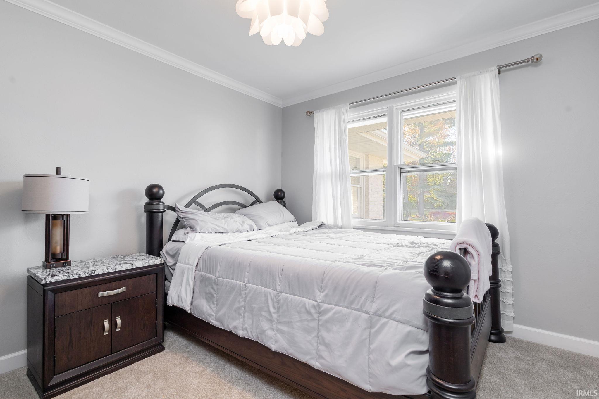 Elkhart, Indiana 46514, United States, 3 Bedrooms Bedrooms, ,3 BathroomsBathrooms,Residential,Active,243845