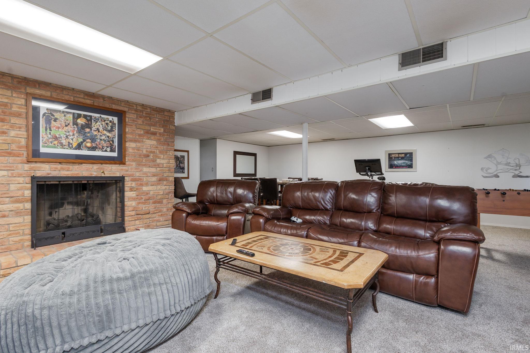 Elkhart, Indiana 46514, United States, 3 Bedrooms Bedrooms, ,3 BathroomsBathrooms,Residential,Active,243845