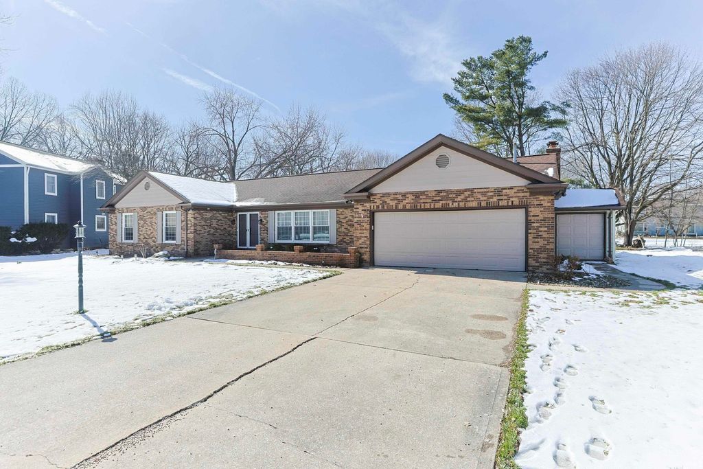 Photo of 50787 Heather Hill Lane, Granger, IN 46530 (MLS # 202606376)