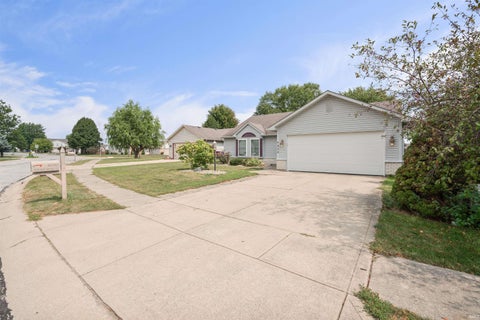 Tiny photo for 4030 Highland Springs Drive, Kokomo, IN 46902 (MLS # 202637573)