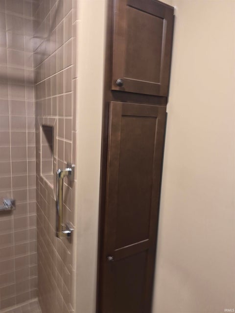 Tiny photo for 744 S 36Th Street, South Bend, IN 46615 (MLS # 202635034)