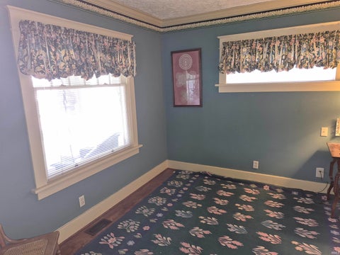 Tiny photo for 744 S 36Th Street, South Bend, IN 46615 (MLS # 202635034)