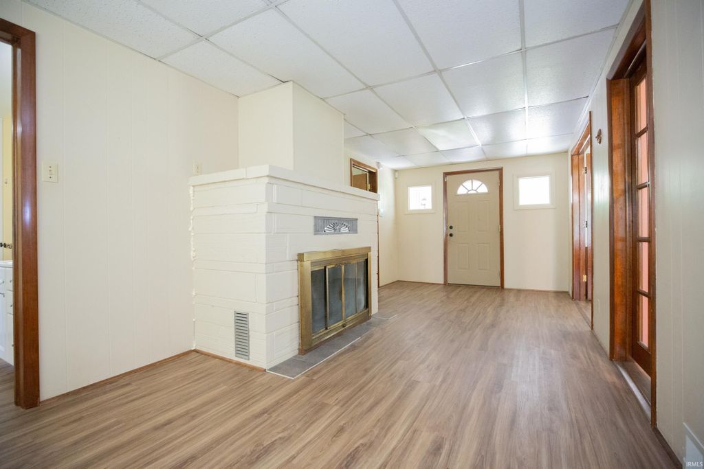 Photo of 3170 Lake Drive, Evansville, IN 47711 (MLS # 202539957)