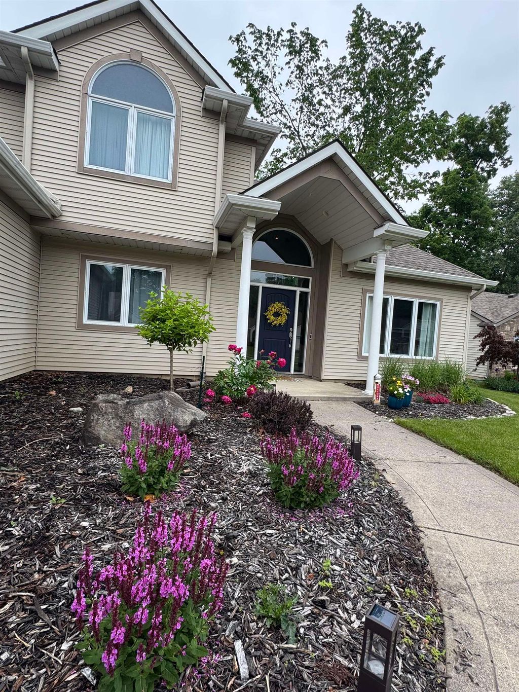 Photo of 109 Jackson Tree Court, Fort Wayne, IN 46804 (MLS # 202612211)