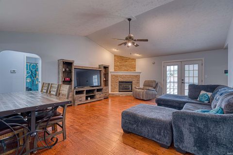 Tiny photo for 2306 Lake Drive, Evansville, IN 47711 (MLS # 202612336)