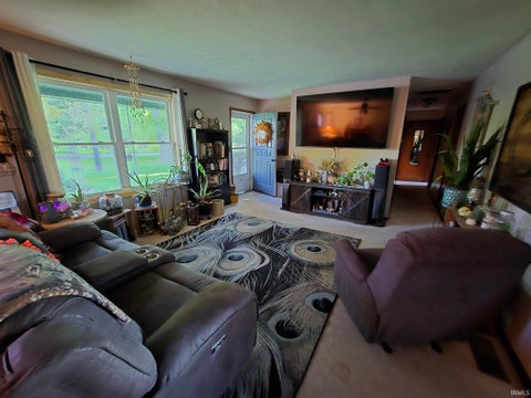 Tiny photo for 7433 E 325 s Road, Bringhurst, IN 46913 (MLS # 202618912)