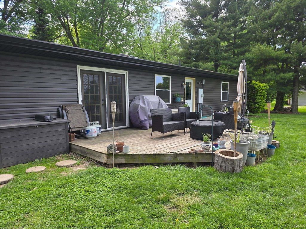 Photo of 7433 E 325 Road, Bringhurst, IN 46913 (MLS # 202618912)