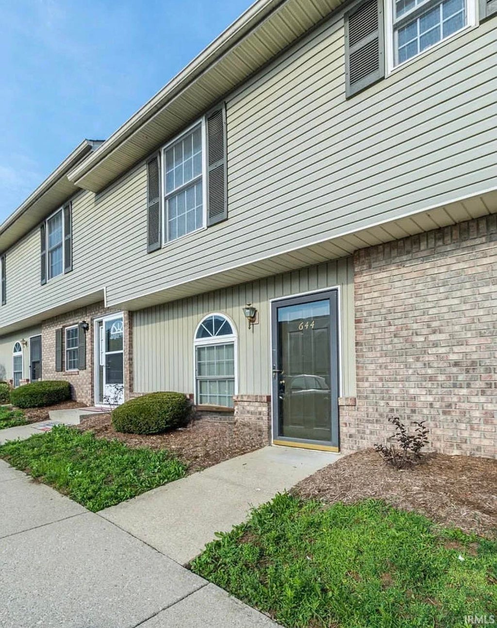 Photo of 644 E Sherwood Hills Drive, Bloomington, IN 47401 (MLS # 202640029)