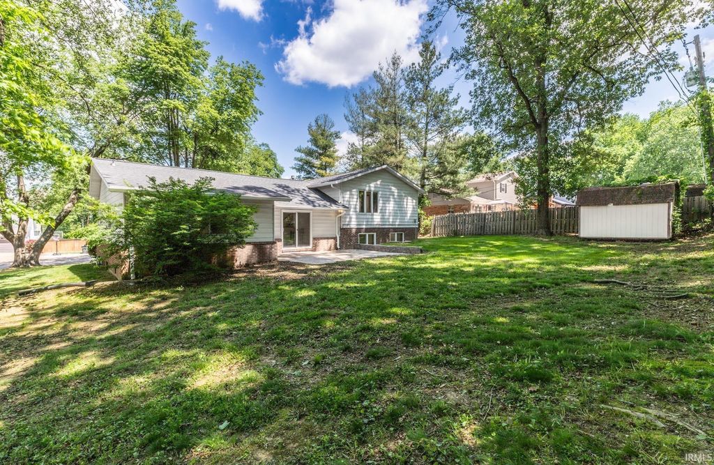 Photo of 7599 Meadow Lane, Newburgh, IN 47630 (MLS # 202616256)
