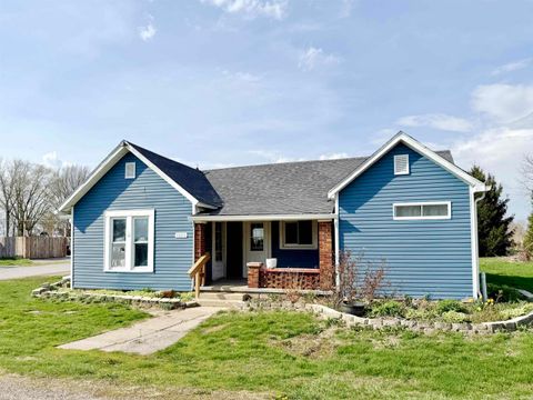 Photo of 1323 E Roush Street, Young America, IN 46998 (MLS # 202617747)