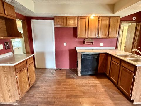 Tiny photo for 1323 E Roush Street, Young America, IN 46998 (MLS # 202617747)