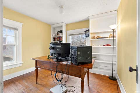 Tiny photo for 4140 Indiana Avenue, Fort Wayne, IN 46807 (MLS # 202624659)