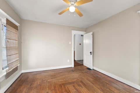 Tiny photo for 4140 Indiana Avenue, Fort Wayne, IN 46807 (MLS # 202624659)