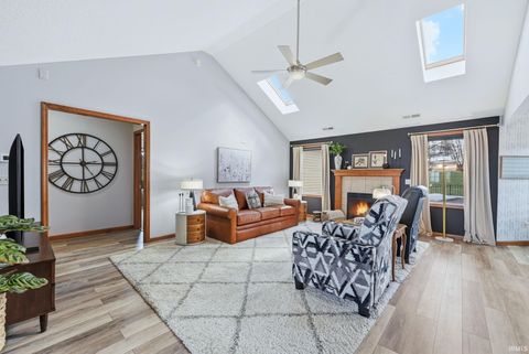 Tiny photo for 11305 Nightingale Cove, Roanoke, IN 46783 (MLS # 202608310)