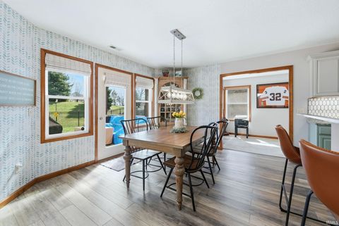 Tiny photo for 11305 Nightingale Cove, Roanoke, IN 46783 (MLS # 202608310)