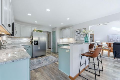 Tiny photo for 11305 Nightingale Cove, Roanoke, IN 46783 (MLS # 202608310)