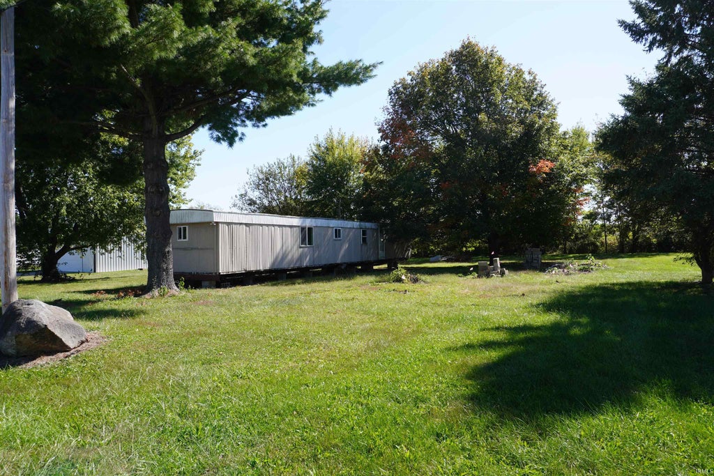 Photo of 6373 E South Street, Crawfordsville, IN 47933 (MLS # 202642041)
