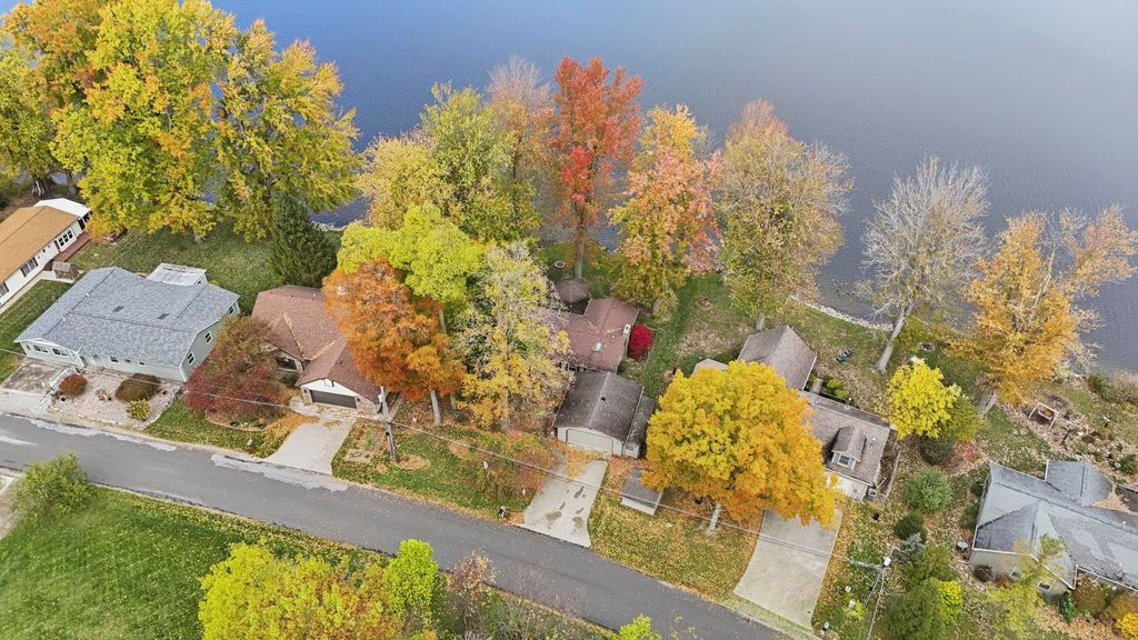 Photo of 980 Lane 201 Ball Lake, Hamilton, IN 46742 (MLS # 202544346)