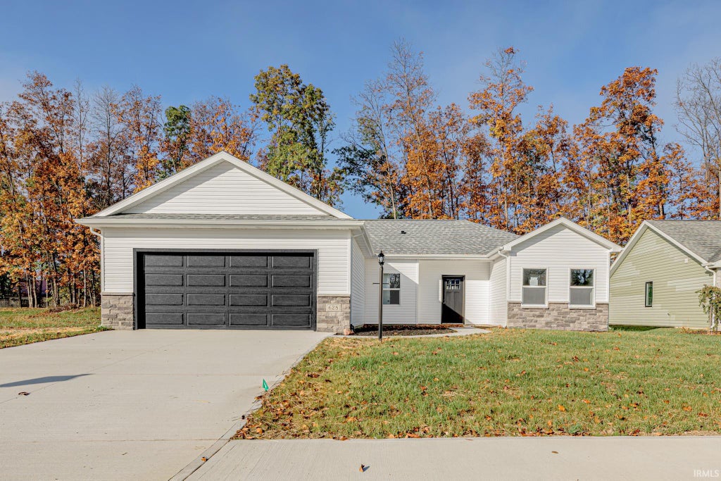 Photo of 628 S Valley River Drive, Columbia City, IN 46725 (MLS # 202643875)