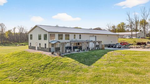 Photo of 5801 St Rd 158, Bedford, IN 47421 (MLS # 202612390)