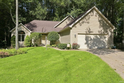 Photo of 51071 Streamwood Drive, Granger, IN 46530 (MLS # 202635247)