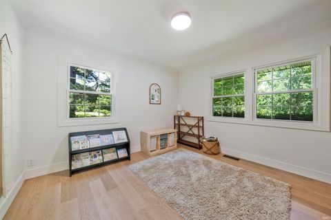 Tiny photo for 14400 Browning Road, Evansville, IN 47725 (MLS # 202618658)