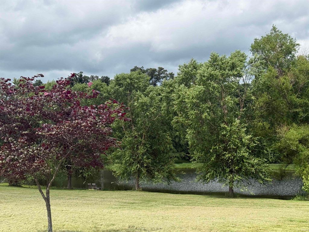 Photo of 5900 SERENITY Drive, Mount Vernon, IN 47620 (MLS # 202620407)