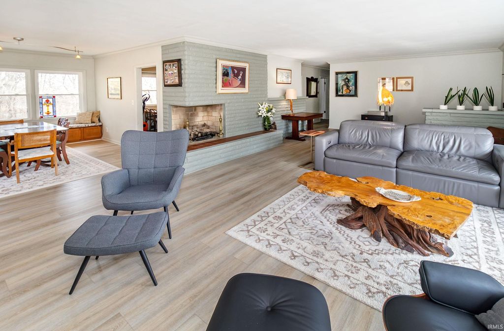 Photo of 2308 Scheips Lane, Evansville, IN 47712 (MLS # 202607160)