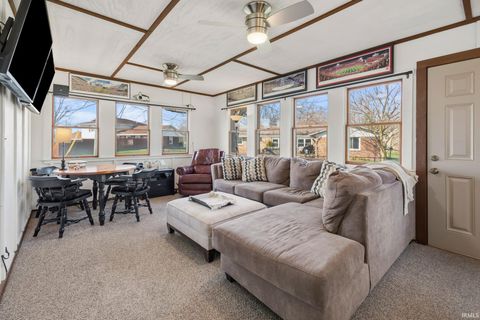 Tiny photo for 556 Jonathan Way Way, Lafayette, IN 47905 (MLS # 202610427)