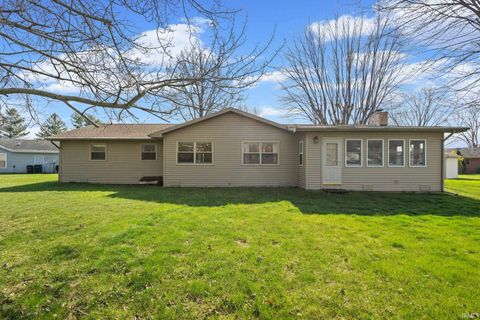 Tiny photo for 556 Jonathan Way Way, Lafayette, IN 47905 (MLS # 202610427)