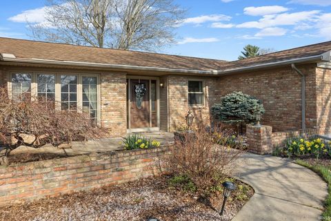 Tiny photo for 556 Jonathan Way Way, Lafayette, IN 47905 (MLS # 202610427)