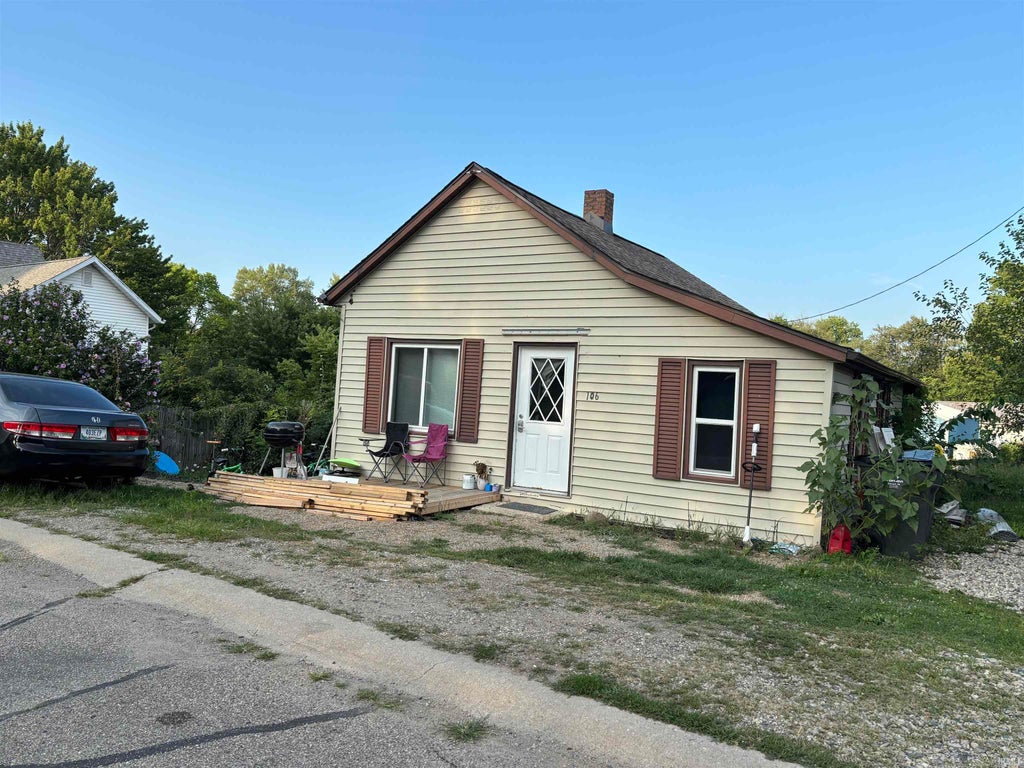 Photo of 106 N Clay Street, Claypool, IN 46510 (MLS # 202630936)