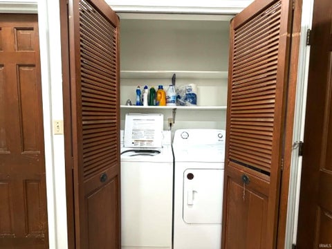 Tiny photo for 822 Woodlawn Avenue #D, Monticello, IN 47960 (MLS # 202621014)