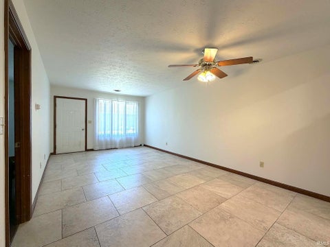 Tiny photo for 822 Woodlawn Avenue #D, Monticello, IN 47960 (MLS # 202621014)