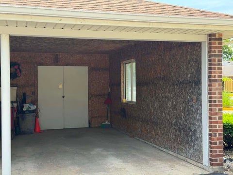 Tiny photo for 822 Woodlawn Avenue #D, Monticello, IN 47960 (MLS # 202621014)