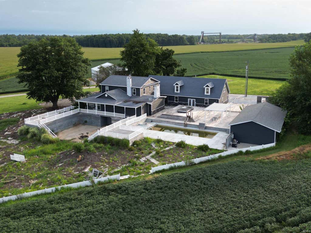 Photo of 2090 E Co. Rd. 125 N, Petersburg, IN 47567 (MLS # 202633367)