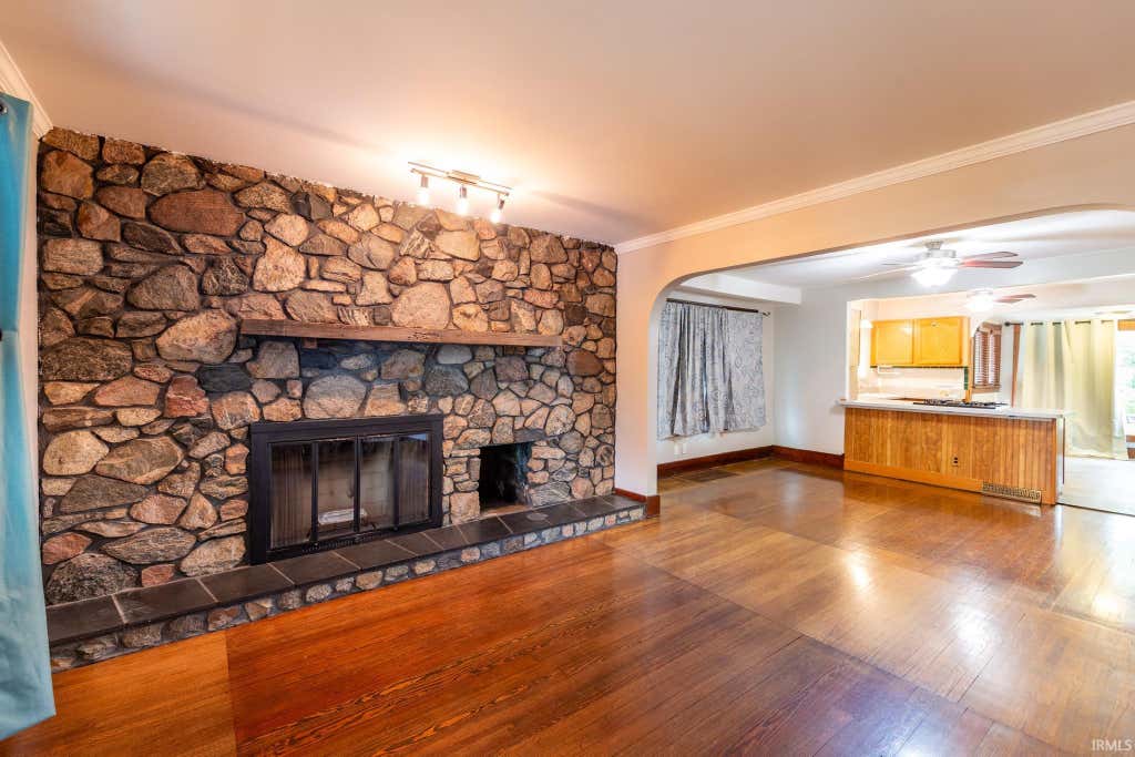 Photo of 1620 Wood Street, Elkhart, IN 46516 (MLS # 202630486)