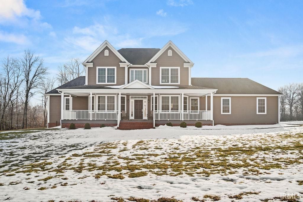 Photo of 13681 W Auburn Ridge Court, Linton, IN 47441 (MLS # 202548908)