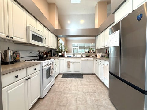 Tiny photo for 9119 S Front Nine Dr DR, Bloomington, IN 47401 (MLS # 202638686)