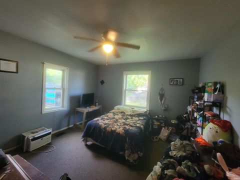 Tiny photo for 816 N Hickory ST, Dunkirk, IN 47336 (MLS # 202621669)